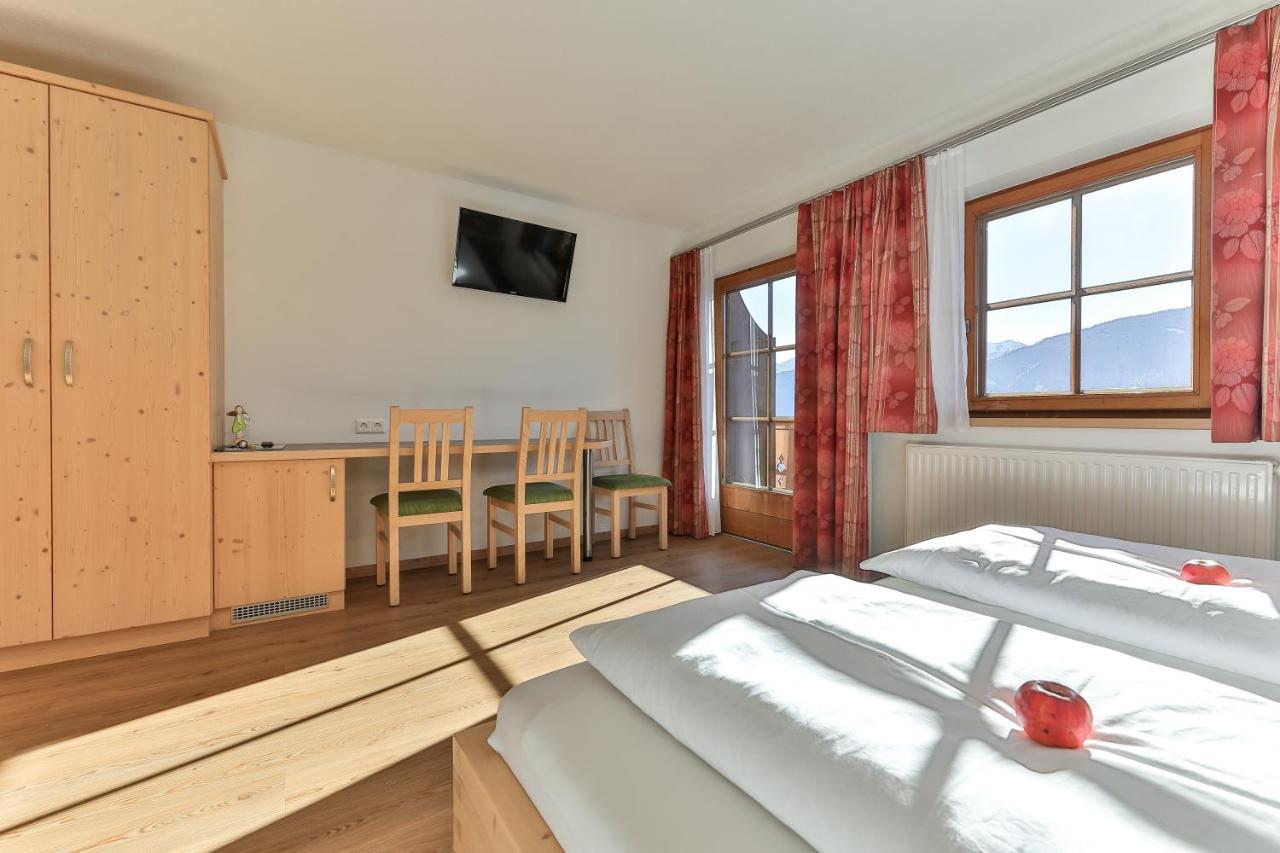 Joergishof Farm stay